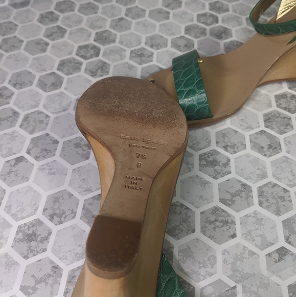 Wedge sandals - Picture 3 of 4